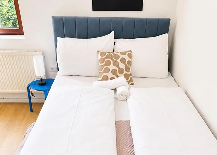 Comfortable 7br With Garden Access *